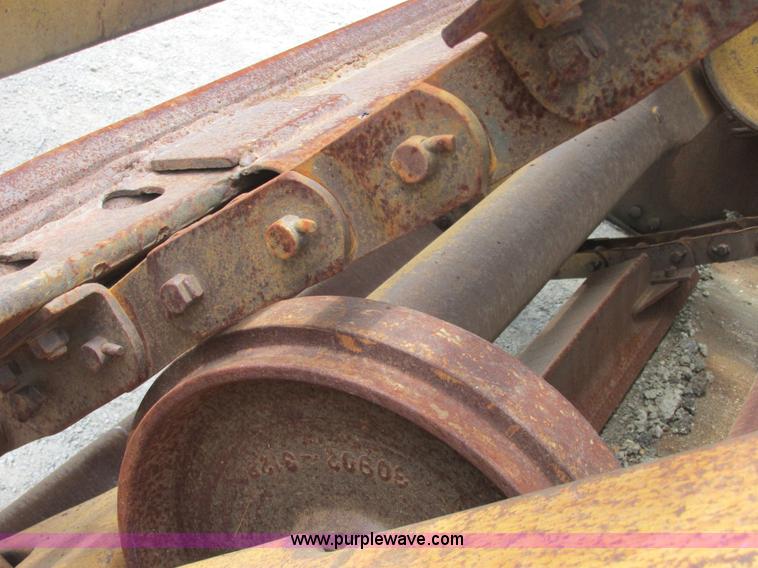 image for item E7317 Caterpillar 623B elevating scraper