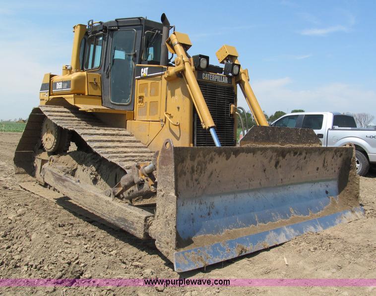 image for item F5091 2003 Caterpillar D6R LGP Series II dozer