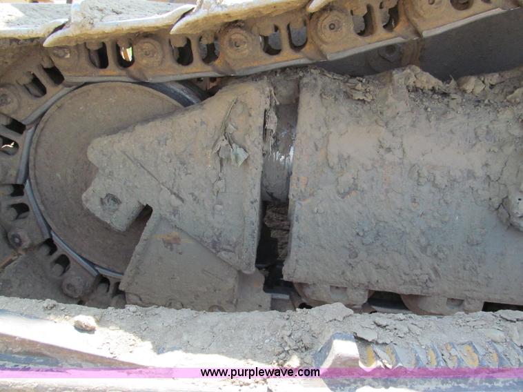 image for item F5091 2003 Caterpillar D6R LGP Series II dozer