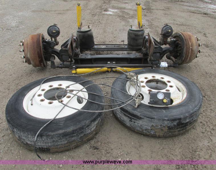 image for item F5176 Steerable air tag axle