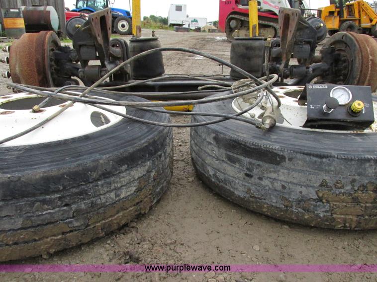 image for item F5176 Steerable air tag axle