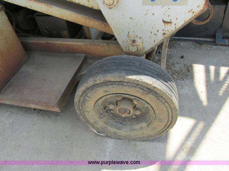 image for item F5179 Strato KRX20 scissor lift