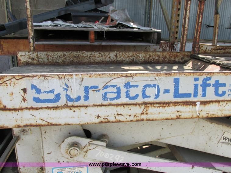 image for item F5179 Strato KRX20 scissor lift