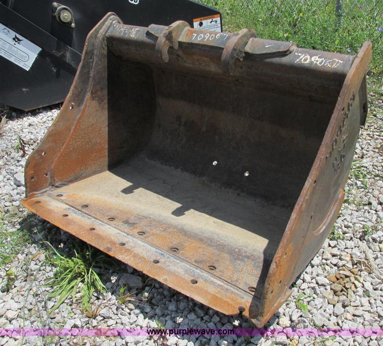 image for item F5180 Bobcat 36" trenching bucket