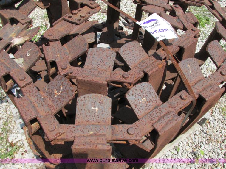 image for item F5182 Skid steer steel tracks