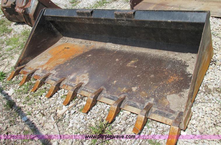 image for item F5185 Star 78" skid steer bucket