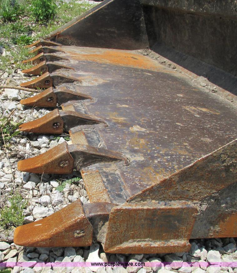 image for item F5185 Star 78" skid steer bucket