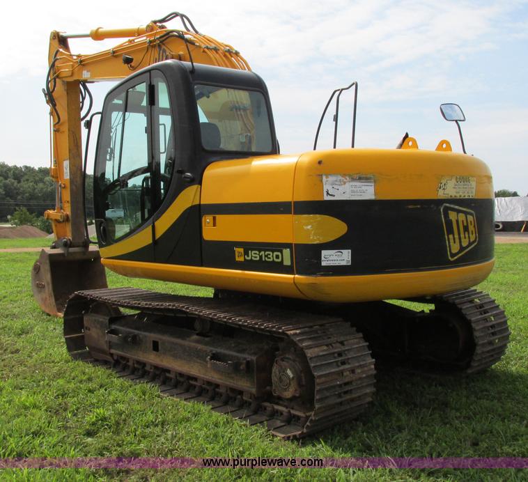 image for item F5190 2006 JCB JS130 excavator