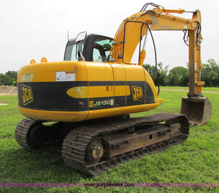 image for item F5190 2006 JCB JS130 excavator