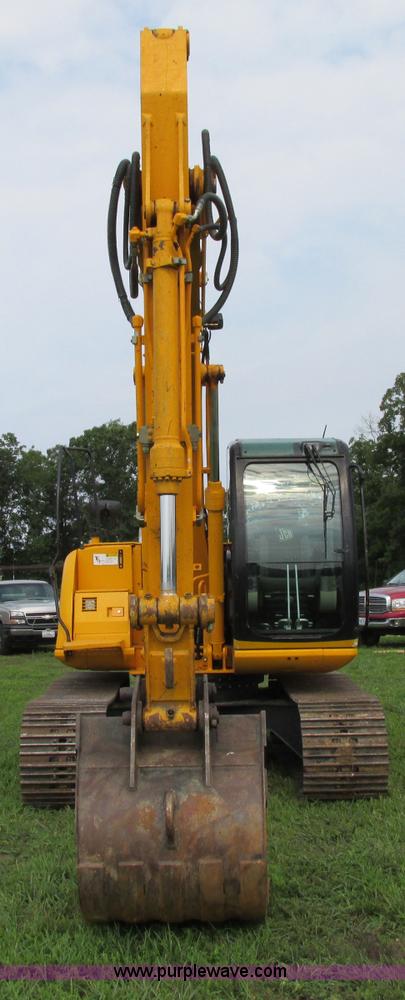 image for item F5190 2006 JCB JS130 excavator