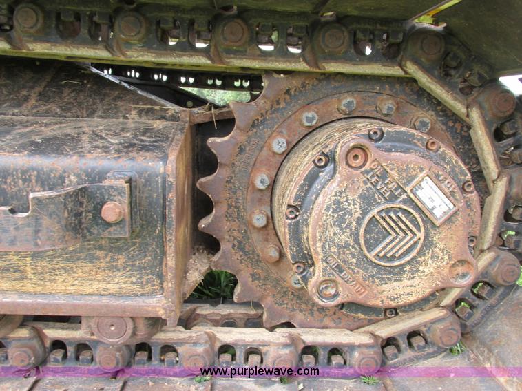 image for item F5190 2006 JCB JS130 excavator