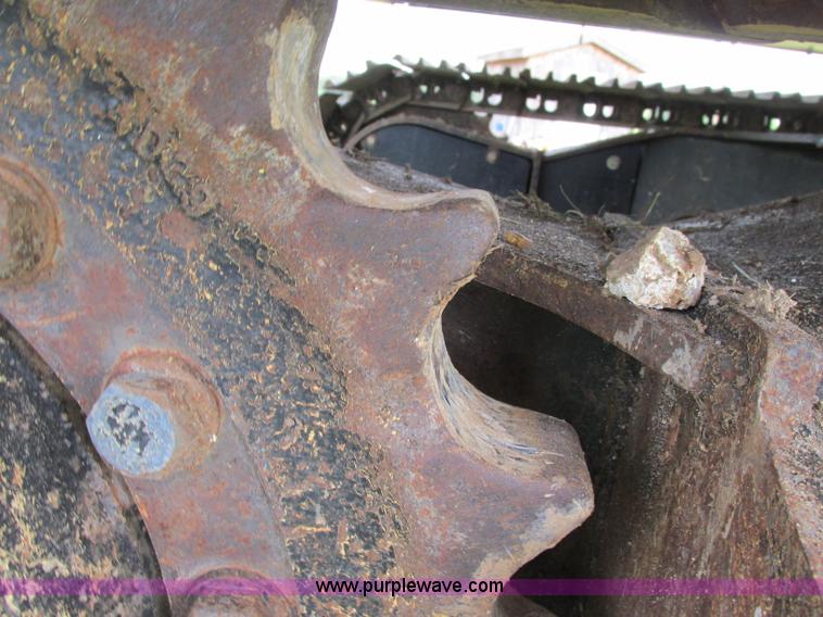 image for item F5190 2006 JCB JS130 excavator