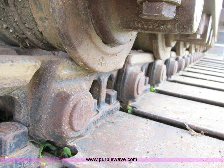 image for item F5190 2006 JCB JS130 excavator