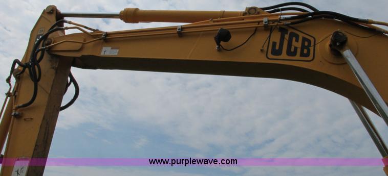 image for item F5190 2006 JCB JS130 excavator