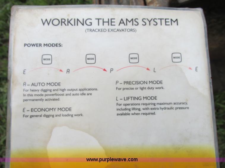 image for item F5190 2006 JCB JS130 excavator