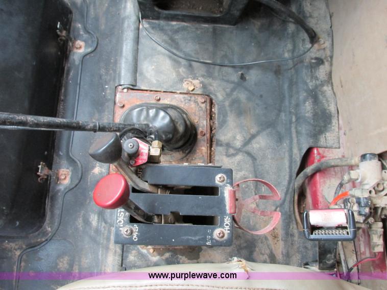 image for item F5195 1992 International 4900 dump truck