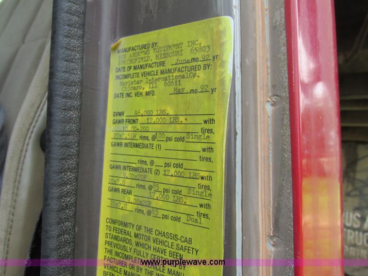 image for item F5195 1992 International 4900 dump truck