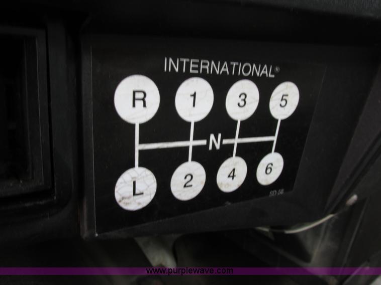 image for item F5197 1997 International 4900 dump truck