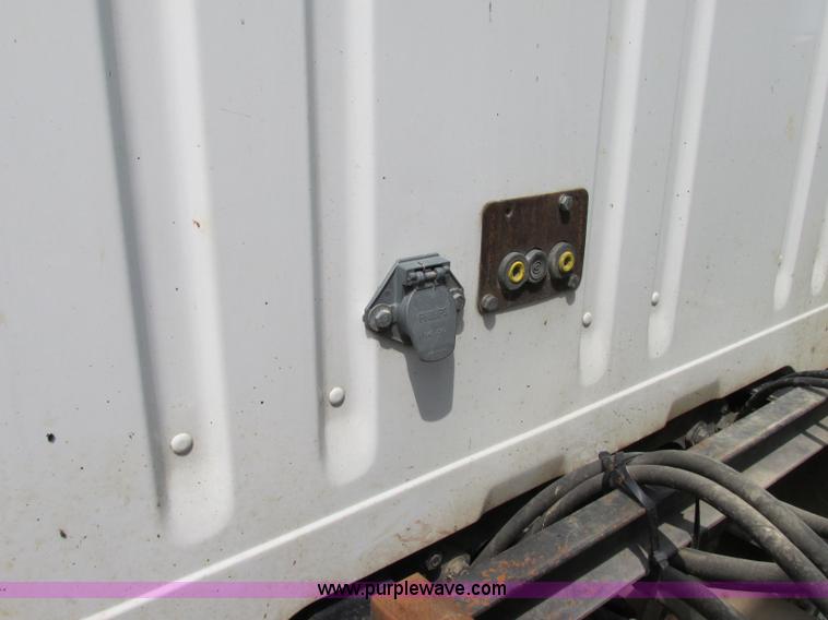 image for item F5197 1997 International 4900 dump truck