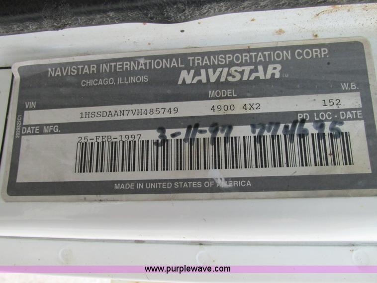 image for item F5197 1997 International 4900 dump truck