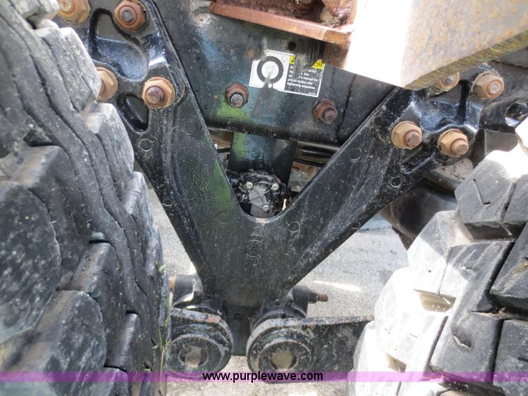 image for item F6645 2007 Kenworth T800 semi truck