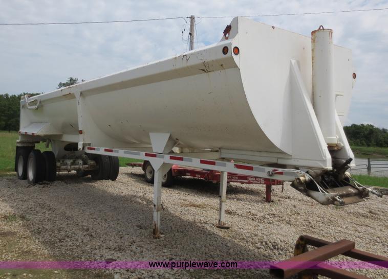 image for item F6648 2000 CPS 32' end dump trailer