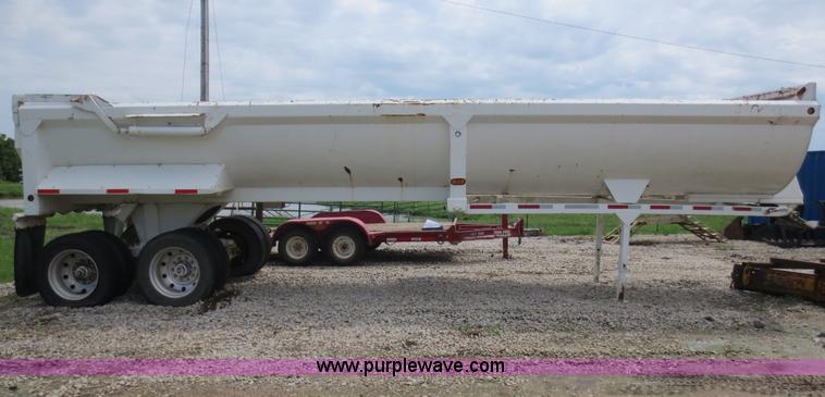 image for item F6648 2000 CPS 32' end dump trailer