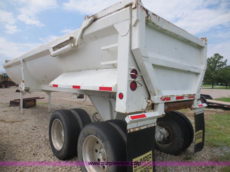 image for item F6648 2000 CPS 32' end dump trailer