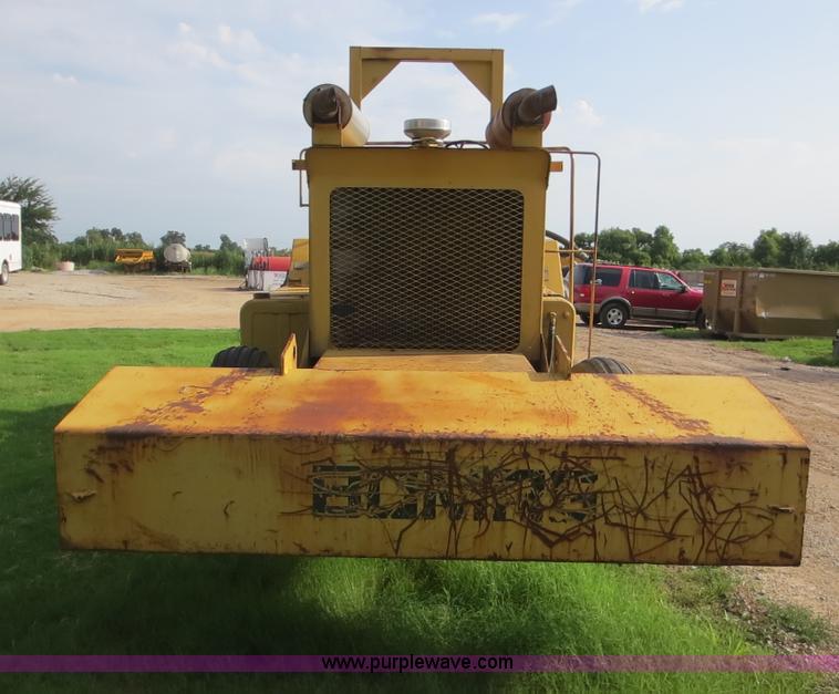 image for item F6649 1985 Bomag MPH100 reclaimer