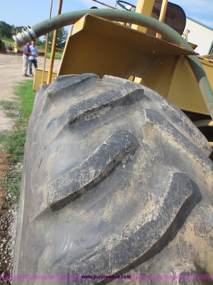 image for item F6649 1985 Bomag MPH100 reclaimer