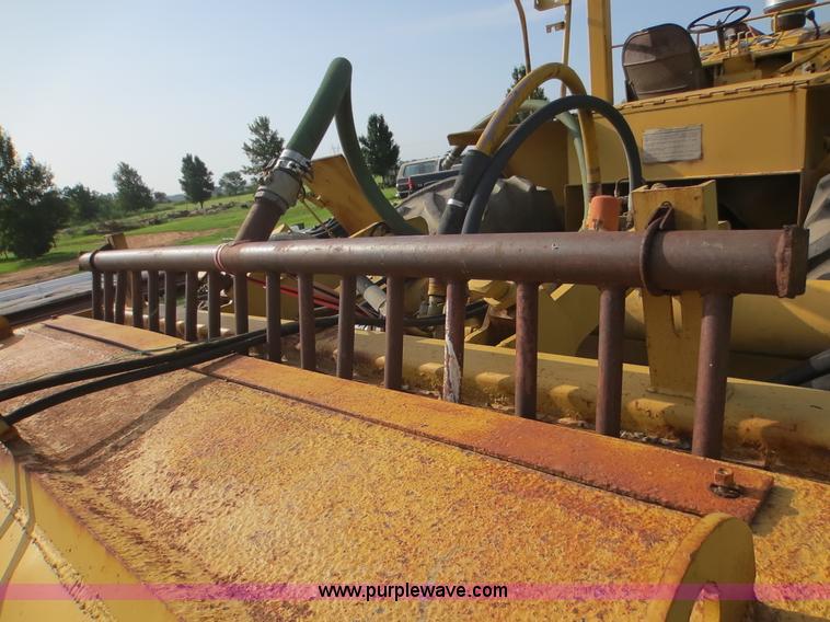 image for item F6649 1985 Bomag MPH100 reclaimer