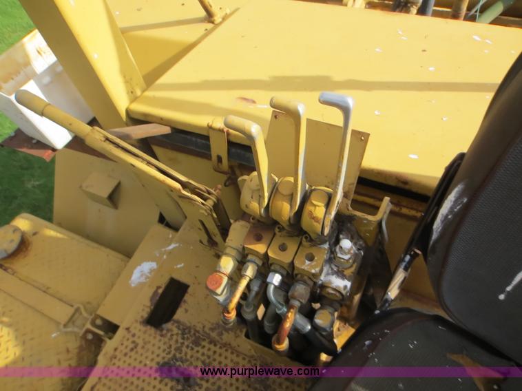 image for item F6649 1985 Bomag MPH100 reclaimer