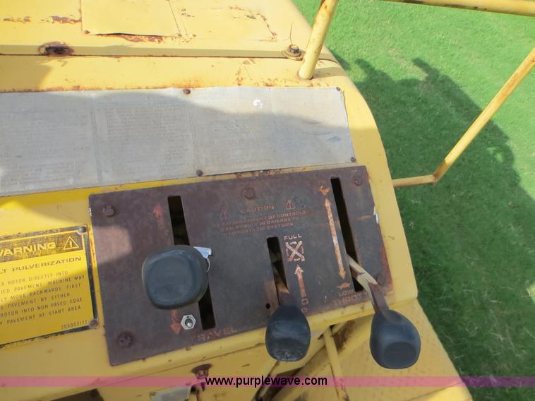 image for item F6649 1985 Bomag MPH100 reclaimer