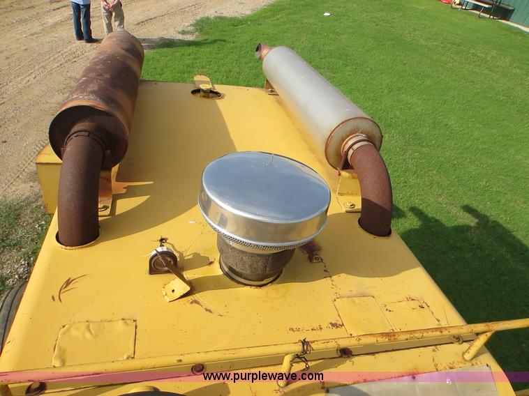 image for item F6649 1985 Bomag MPH100 reclaimer