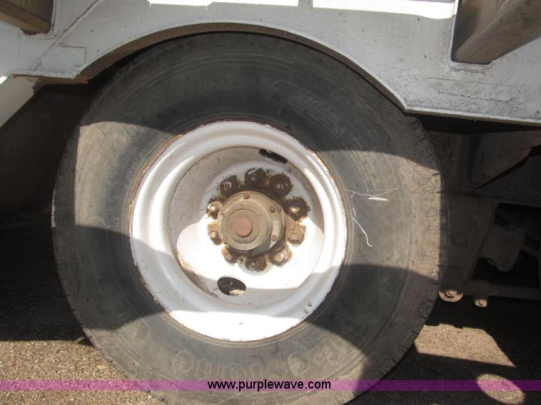 image for item F7060 1993 Muvall 48' double drop equipment trailer