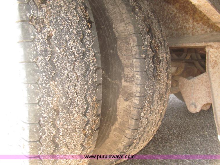 image for item F7060 1993 Muvall 48' double drop equipment trailer