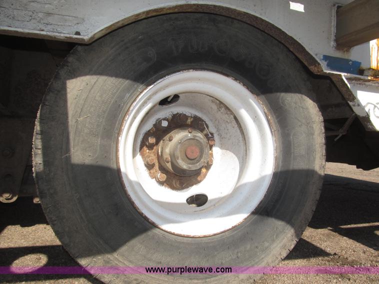 image for item F7060 1993 Muvall 48' double drop equipment trailer