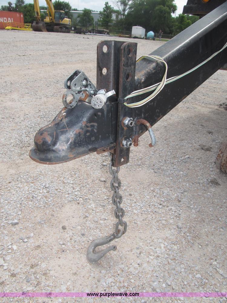 image for item F7067 1986 1.5 ton dump utility trailer