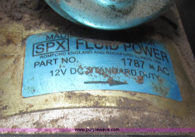 image for item F7067 1986 1.5 ton dump utility trailer