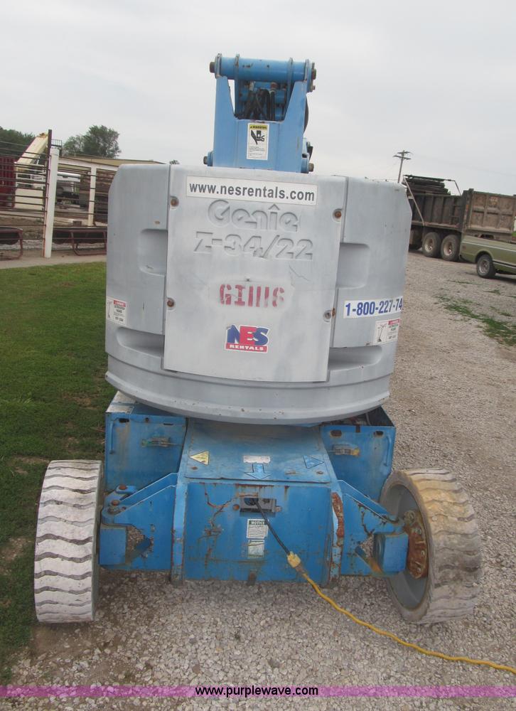 image for item F7076 1999 Genie Z34/22N narrow electric boom lift