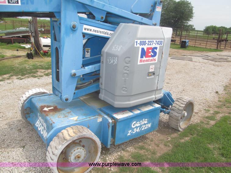 image for item F7076 1999 Genie Z34/22N narrow electric boom lift