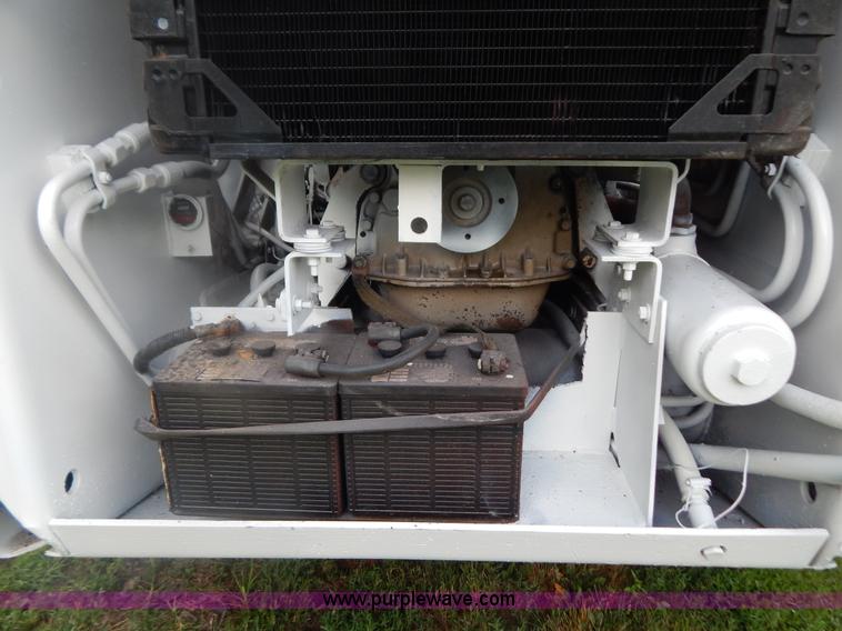 image for item G3329 Bobcat 980 skid steer