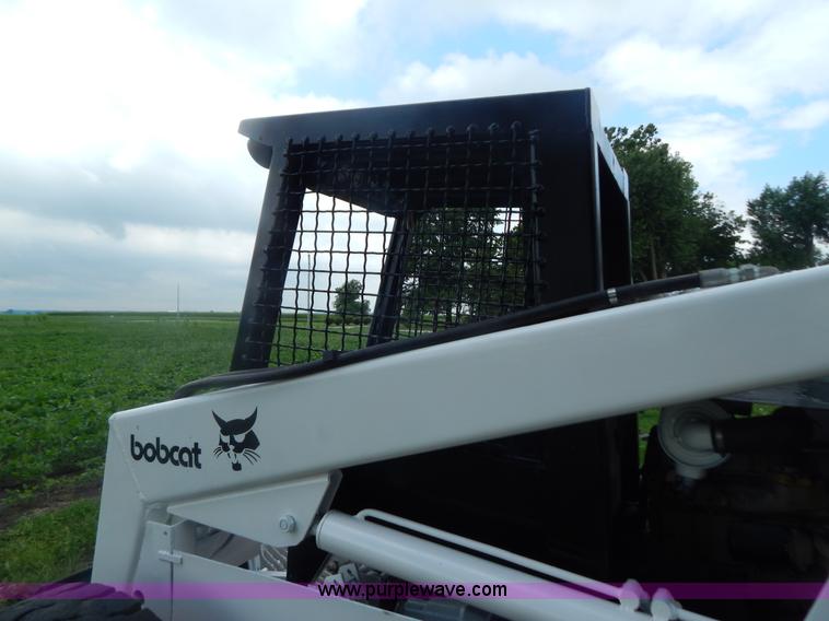 image for item G3329 Bobcat 980 skid steer
