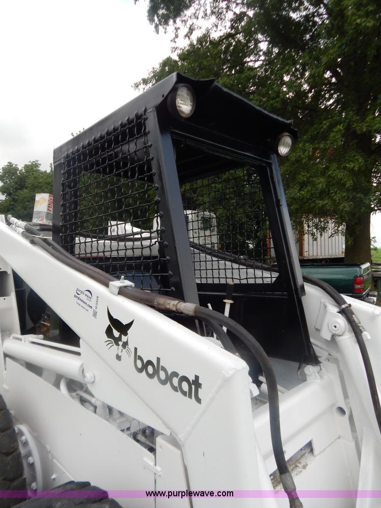 image for item G3329 Bobcat 980 skid steer