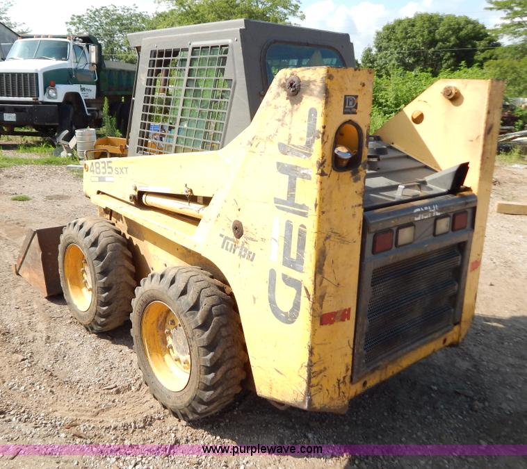 image for item G3374 1999 Gehl 4835 SXT skid steer