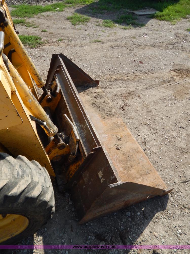 image for item G3374 1999 Gehl 4835 SXT skid steer