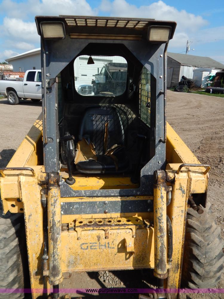 image for item G3374 1999 Gehl 4835 SXT skid steer