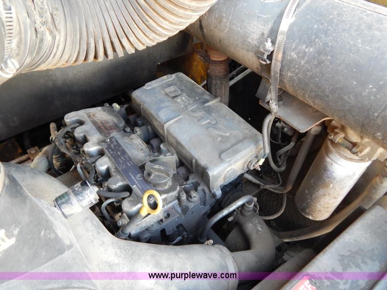 image for item G3374 1999 Gehl 4835 SXT skid steer