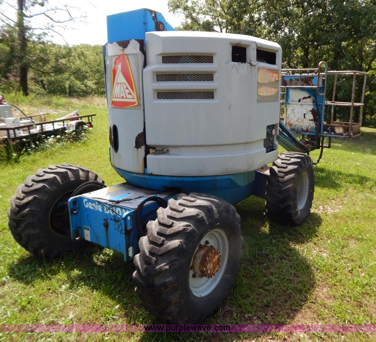 image for item G3375 1993 Genie Z-45/22 boom lift