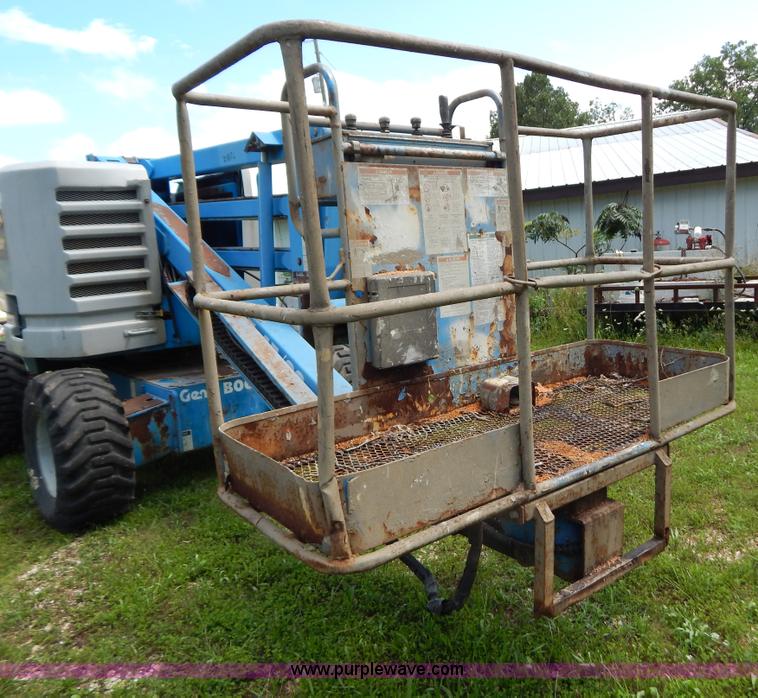 image for item G3375 1993 Genie Z-45/22 boom lift